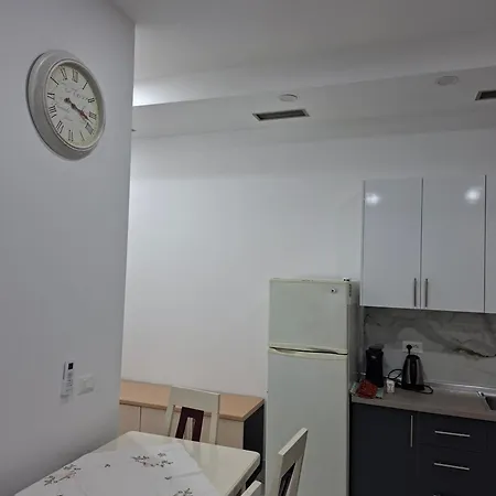 Elofira 2 Apartamento *