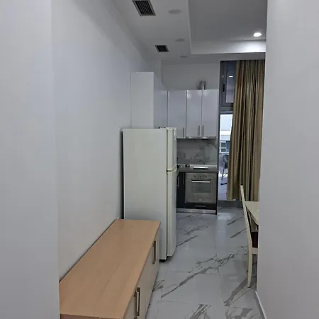 Elofira 2 Apartamento